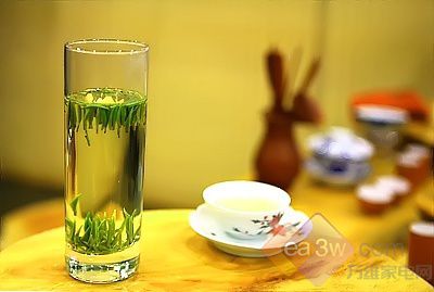 3377体育_县一中举办“预防艾滋 珍爱生命”文艺演出(图1) 3377体育_县一中举办“预防艾滋 珍爱生命”文艺演出(图1)