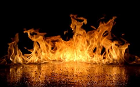 潘辰排练《小时代》音乐剧 张靓颖探班送爱心下午茶_3377app(图3) 3377体育