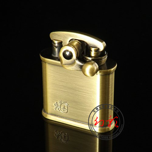 ‘3377官网’罗熙杰、林采欣亮相东方爵士音乐节 激情唱响申城(图1)