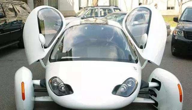 陈意涵出席2018 Idol Live Show 自弹自唱引爆全场-3377官网(图1)